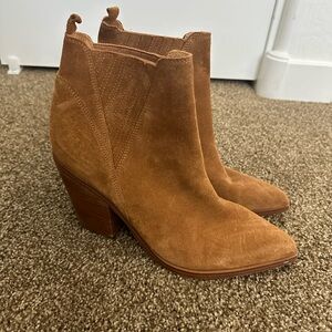 Marc Fisher ankle boot